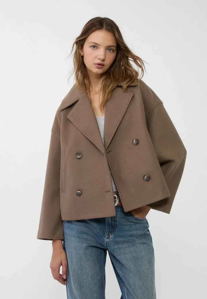 Taillierte Kurzjacke ohne Schnickschnack 0