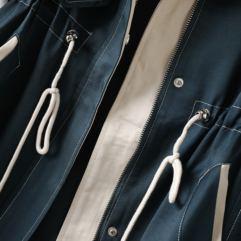 Wasserdichter langer Trenchcoat für Damen mit funktioneller Kapuze