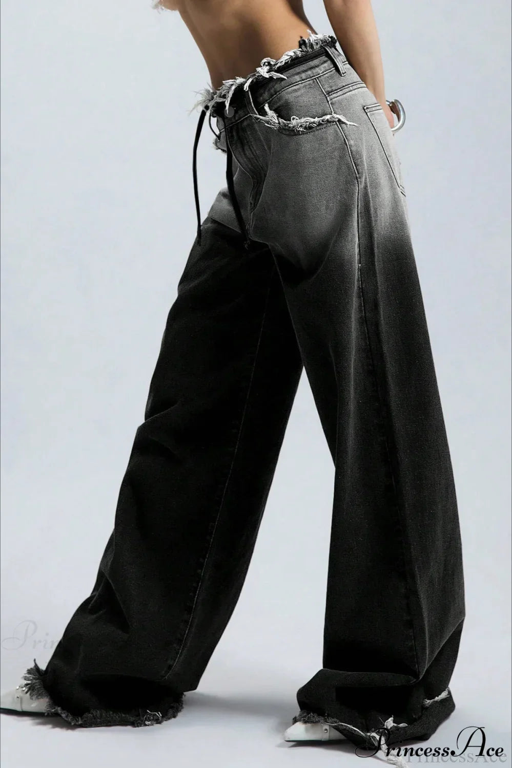 Weite Jeans Damen | Farbverlauf & Fransensaum-Detail