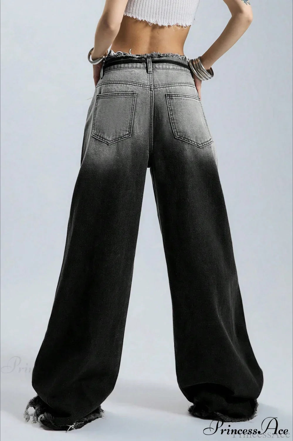 Weite Jeans Damen | Farbverlauf & Fransensaum-Detail