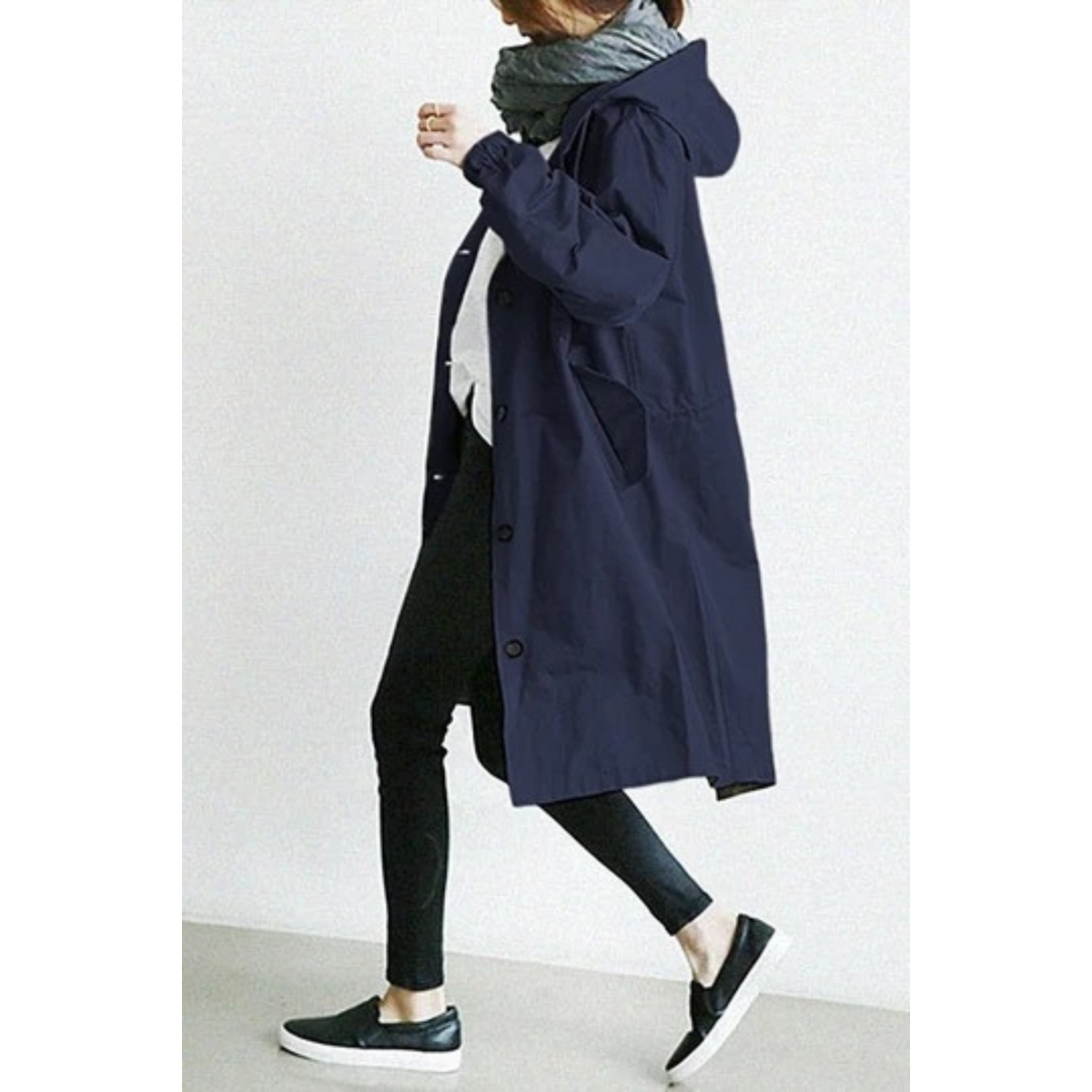 Winterjacke Damen | Wind- & Kälteschutz mit Kapuze 2