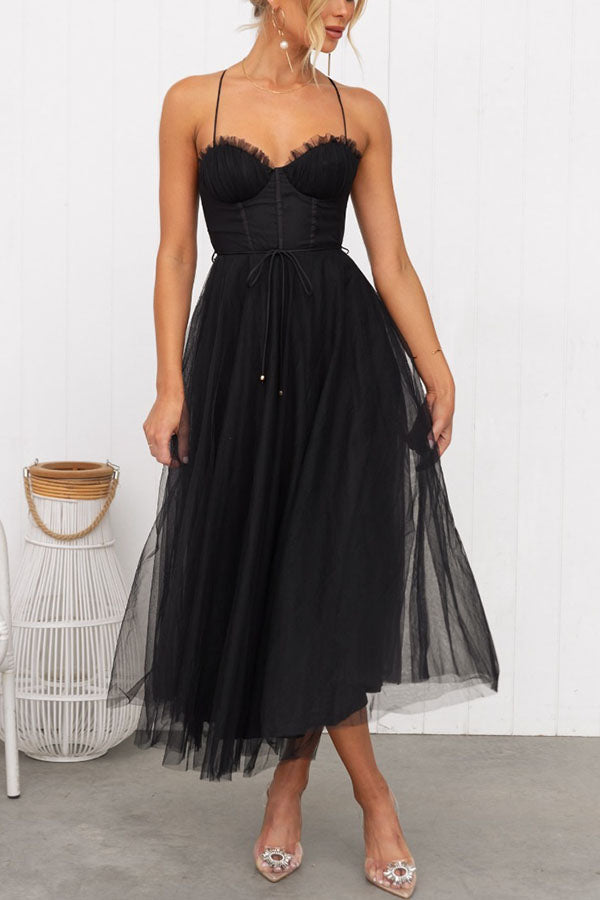 Zeitgenössisches Prinzessinnen-Maxi-Kleid mit Trägern für Partys 3