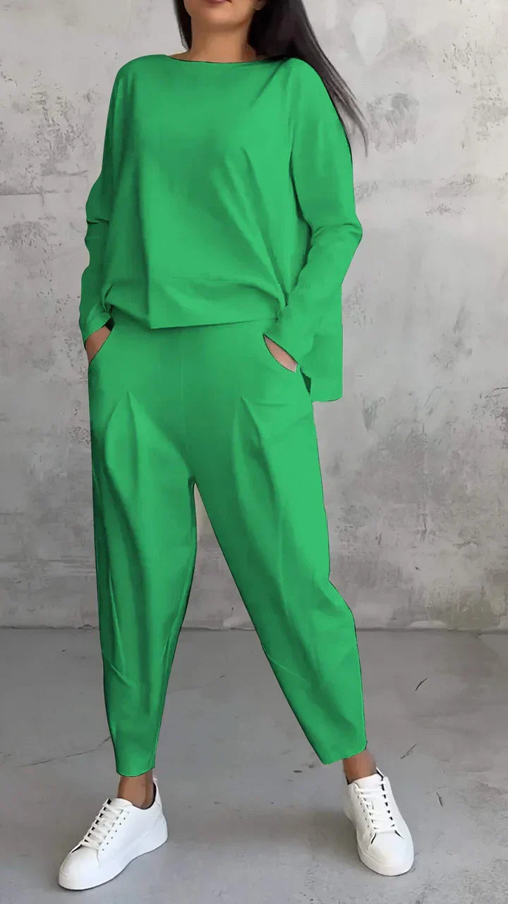 Zweiteiliges Set Damen | Weite Hose & Rundhals