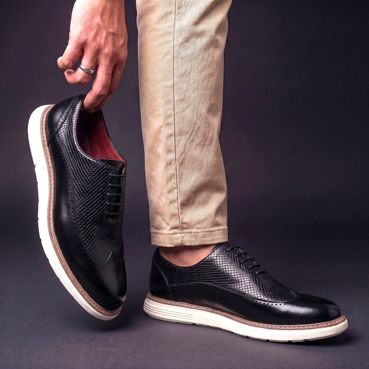 Herren Oxford Schuhe Schnürschuhe Brogue Design Gepolstert 8