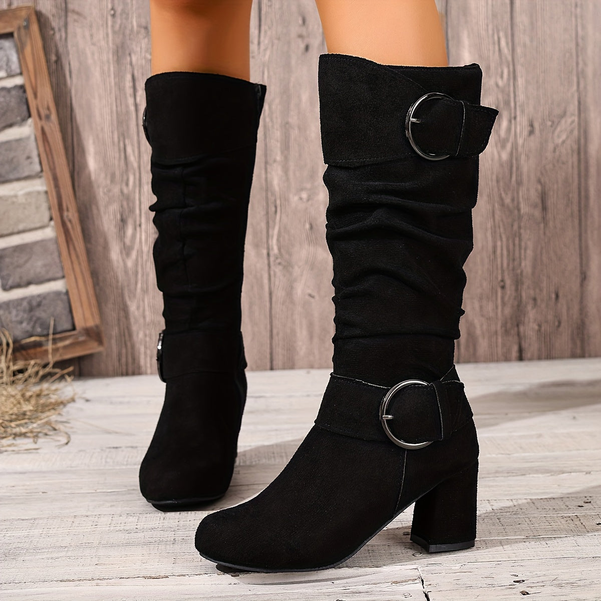Baldrun | Damen Kniehohe Stiefel mit Blockabsatz - Taupe - Image 2