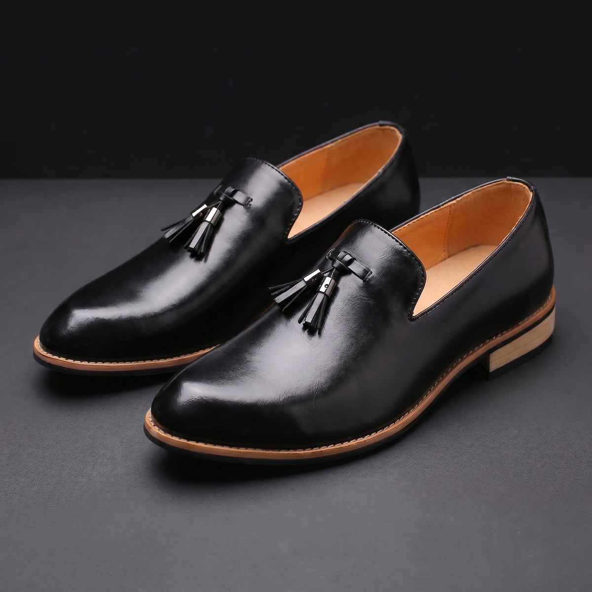 Herren Tassel Loafers Slip-on Schuhe Gepolsterte Sohle 3