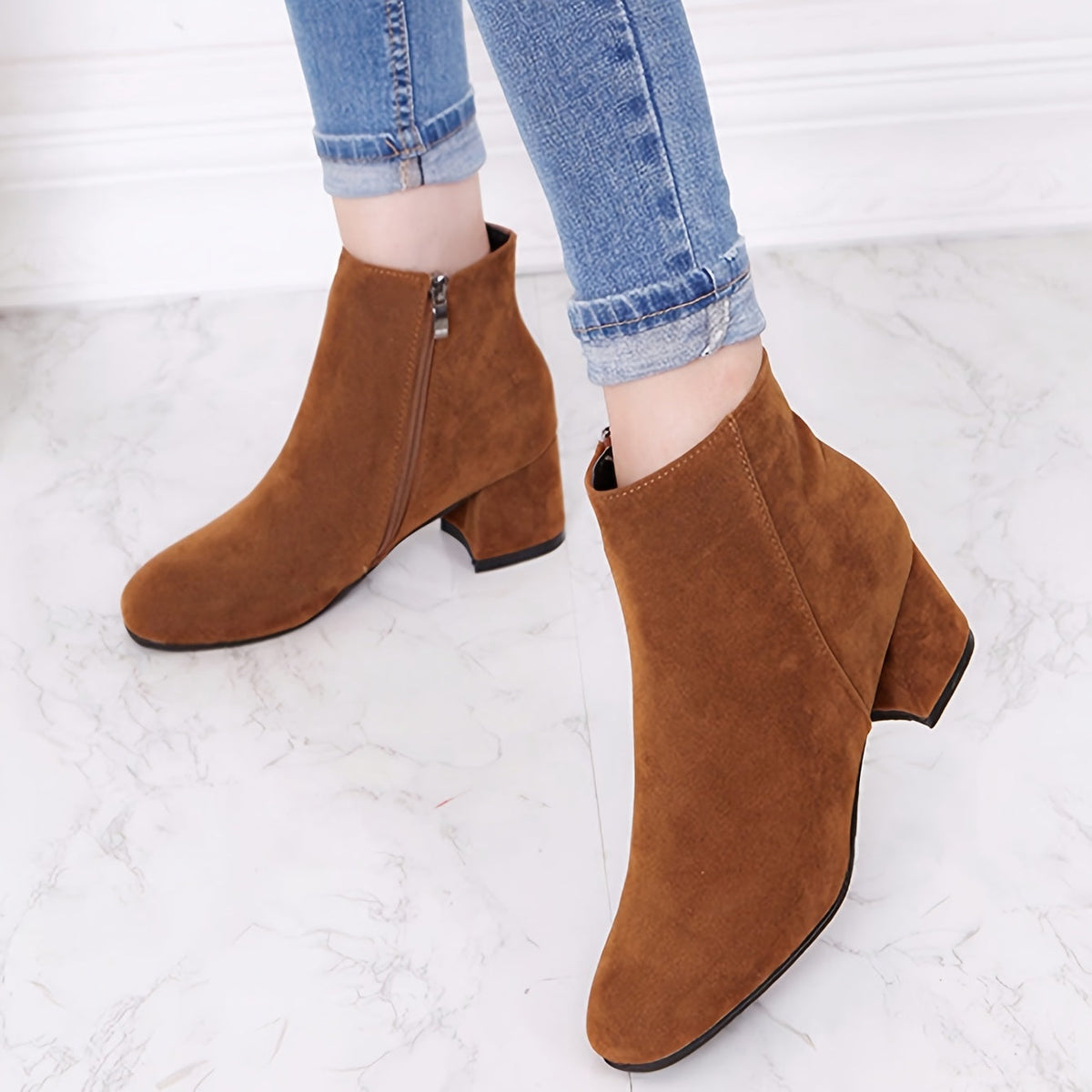 Brigitte | Damen Chelsea Ankle Boot mit Blockabsatz - Black - Image 4