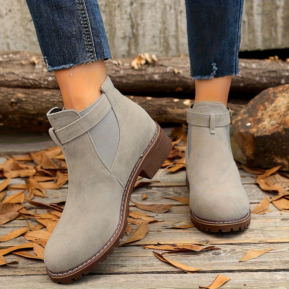 Brigitte | Damen Chelsea Ankle Boot mit Schnalle - Brown - Image 6