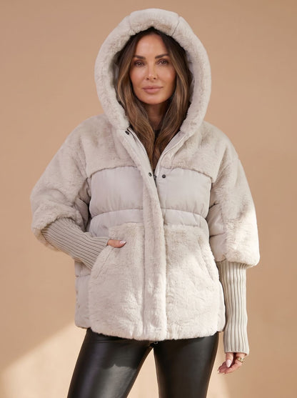 Brimdeva | Damen Gesteppte Winterjacke mit Kunstfell - Camel - Image 2