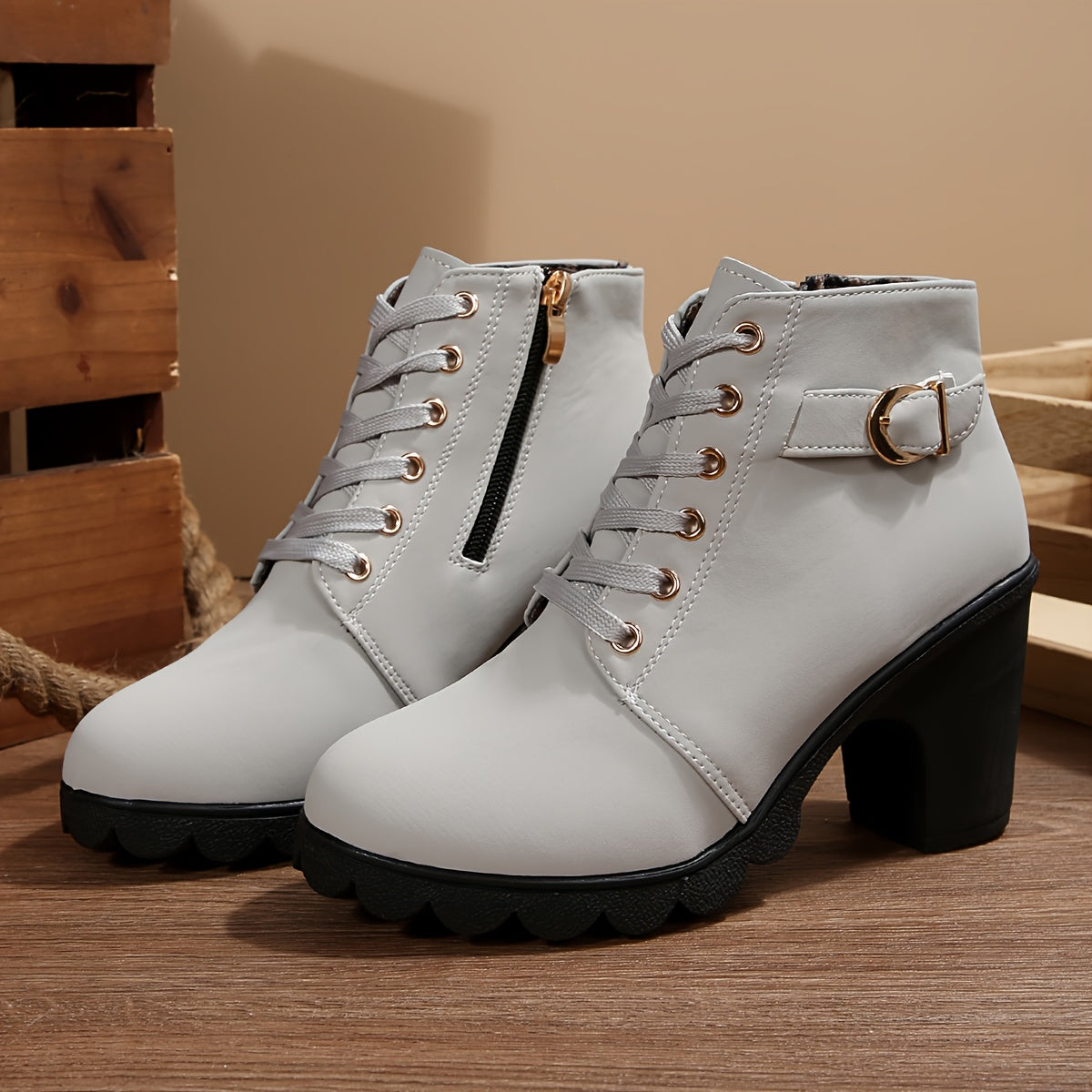 Brinja | Damen Ankle Boots mit Blockabsatz, 70 Zeichen - Light Grey - Image 2