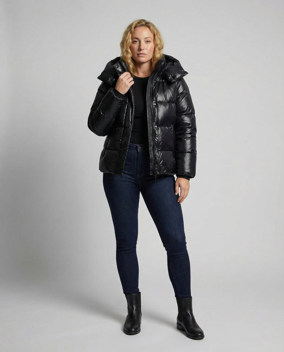 Bryndeva | Damen Gesteppte Winterjacke mit Kapuze - Black - Image 1