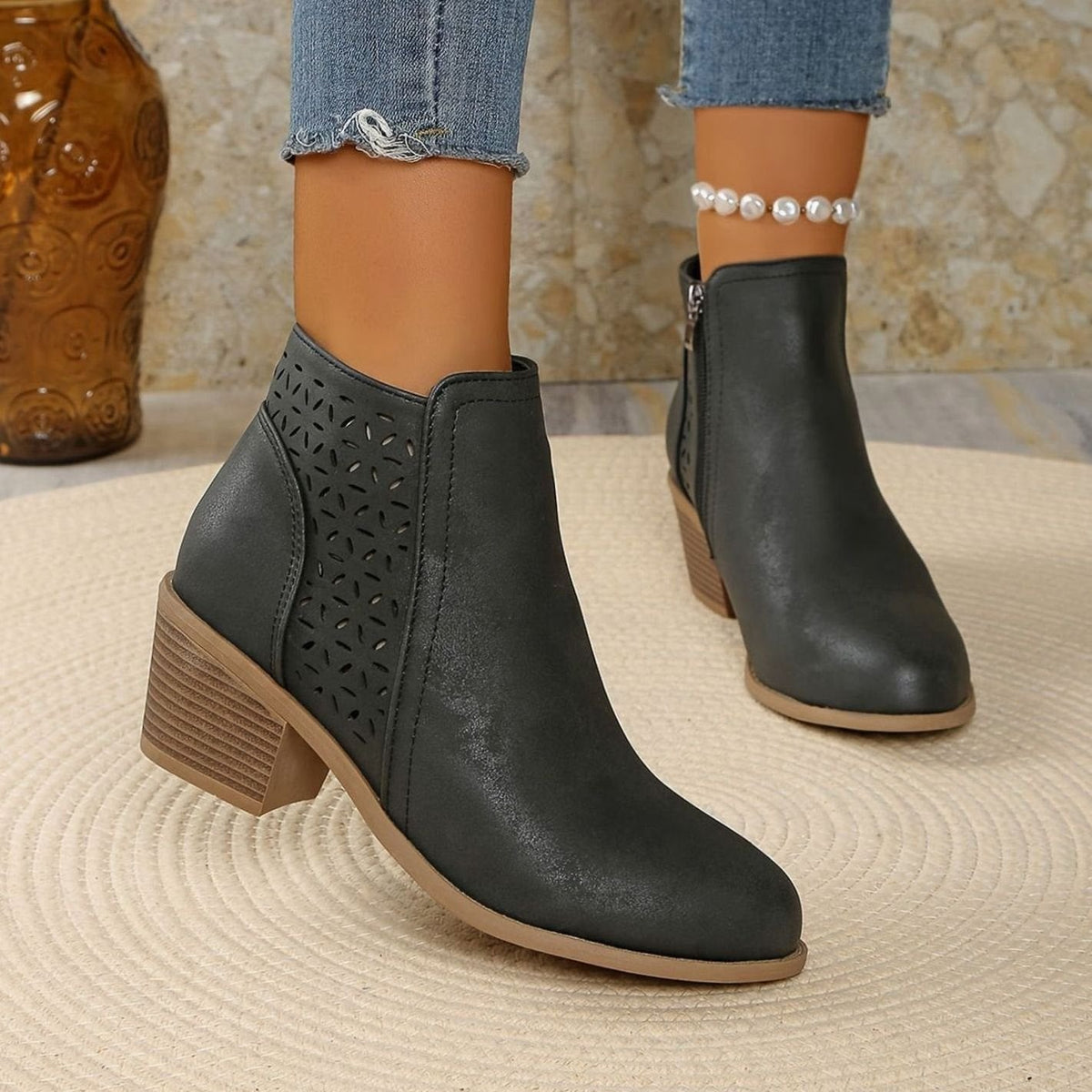 Damen Stiefeletten mit Blockabsatz Laserausschnitt Reißverschluss
