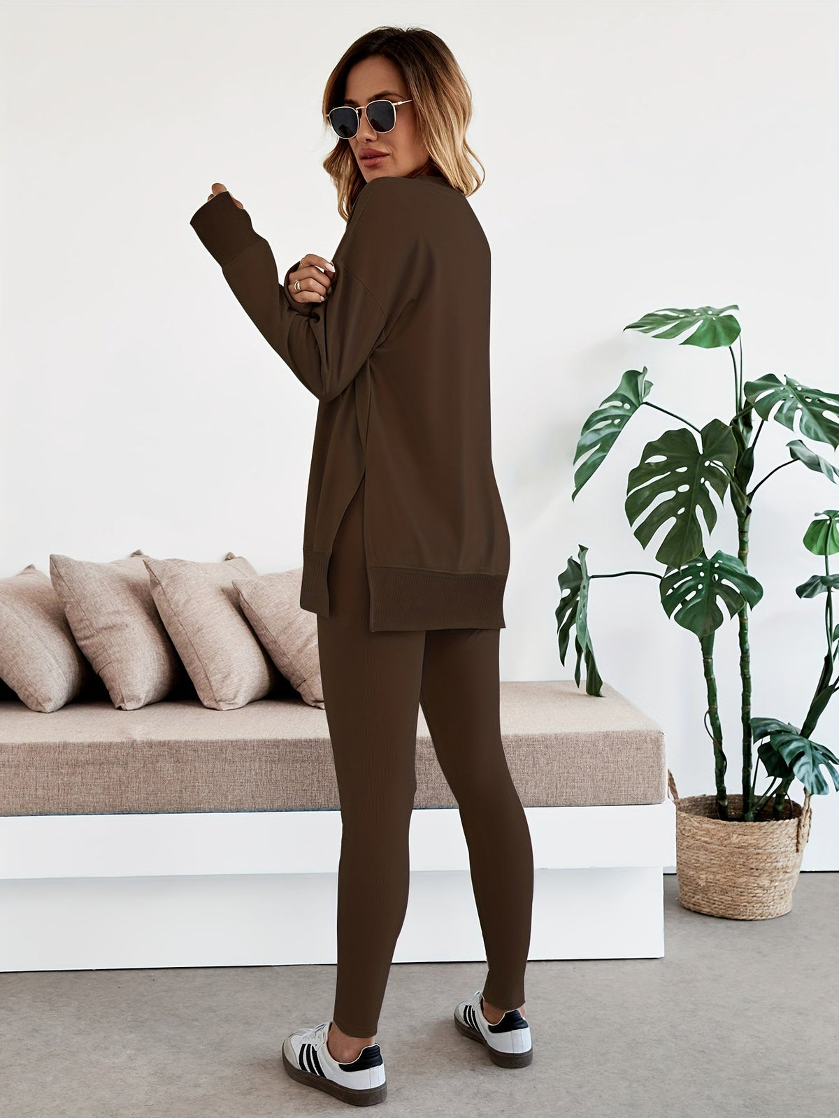 Fennara | Damen Loungewear-Set Oversize Pullover mit Leggings - Beige - Image 6