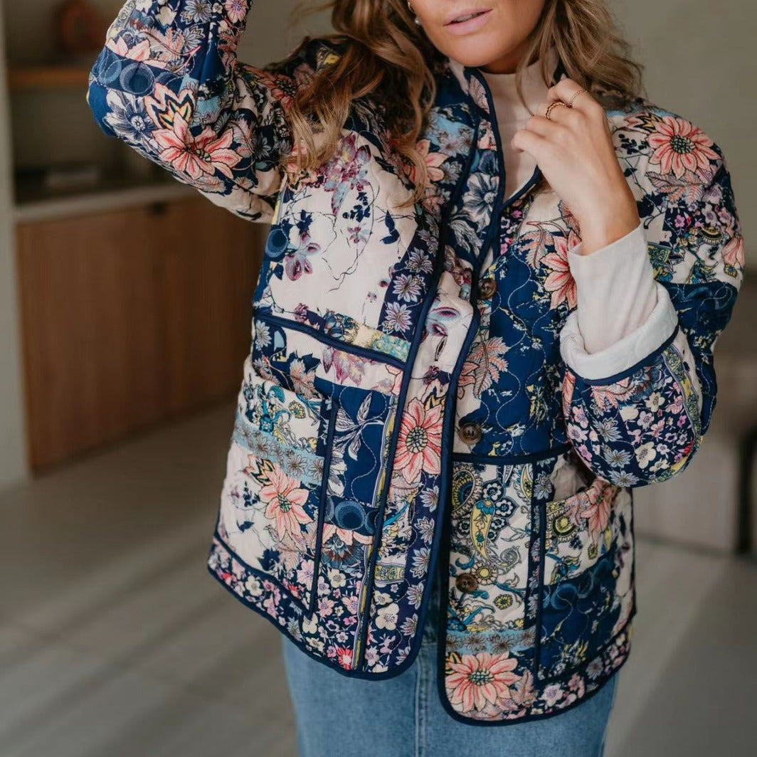Fjelwara | Damen Gesteppte Winterjacke Patchwork Floral - Image 4