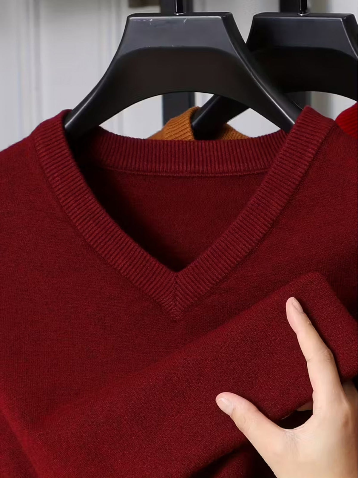 Halvord | Herren V-Ausschnitt Pullover Schwarz - Black - Image 13