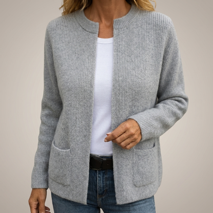 Strickjacke Damen | Mit Taschen & Lässiger Passform 1