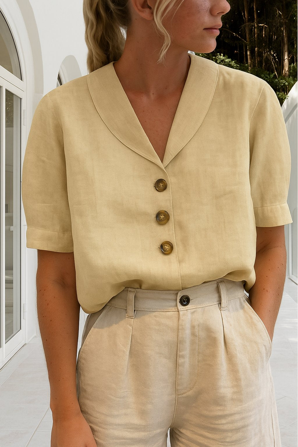 Kurzarmbluse Damen | Eleganter Kragen & Knopfleiste 2